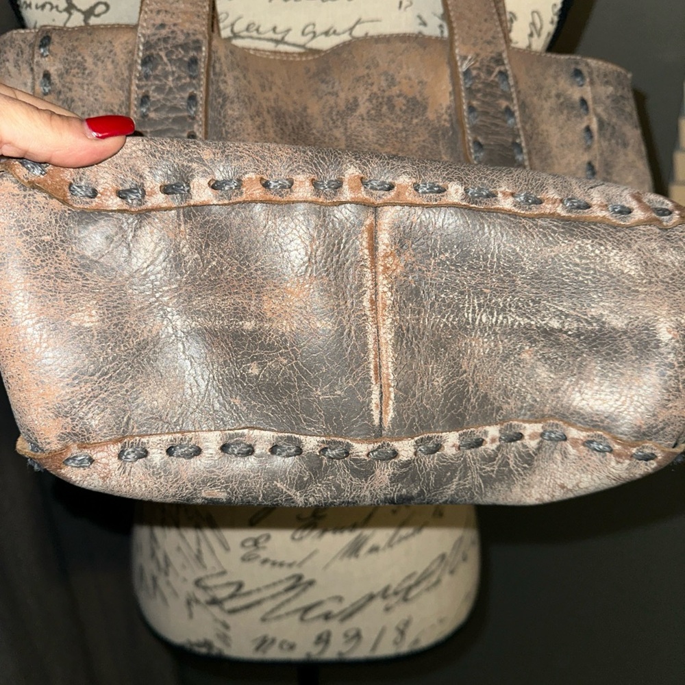 Bed Stu Stevie Distressed Brown Leather Tote Bag EUC - Picture 5 of 9